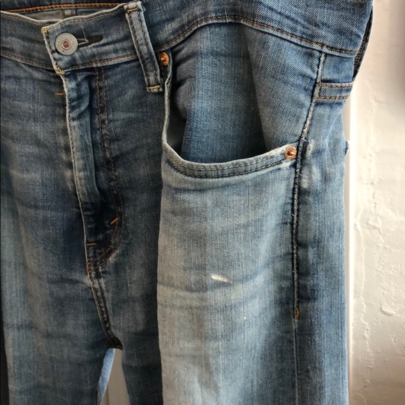 Very well worn Levi’s 510 skinny jeans. 34x30 - Picture 5 of 13